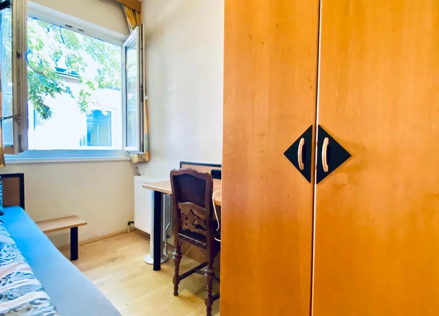 Affordable Central Rooms, 10-Min To Lugner City Wiedeń Apartament