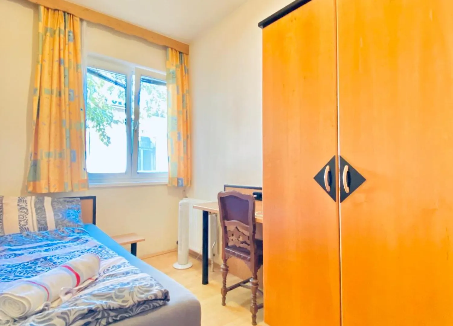Apartament Affordable Central Rooms, 10-Min To Lugner City Wiedeń