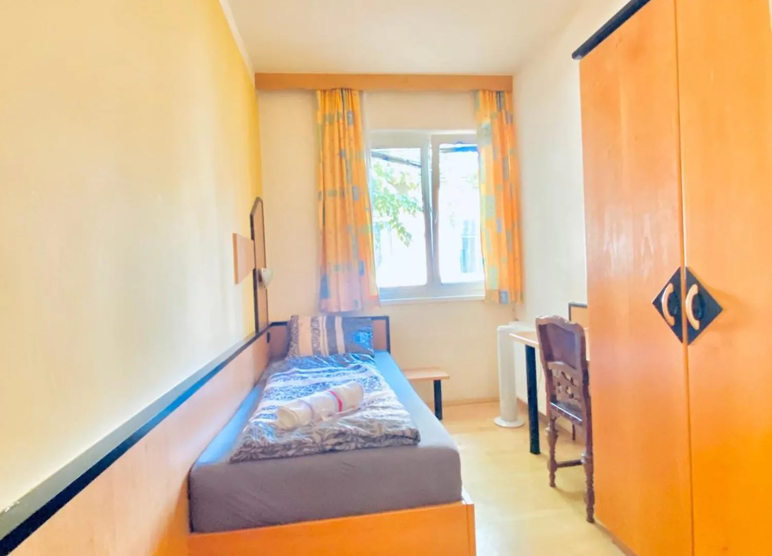 Affordable Central Rooms, 10-Min To Lugner City Wiedeń 0*,  Austria