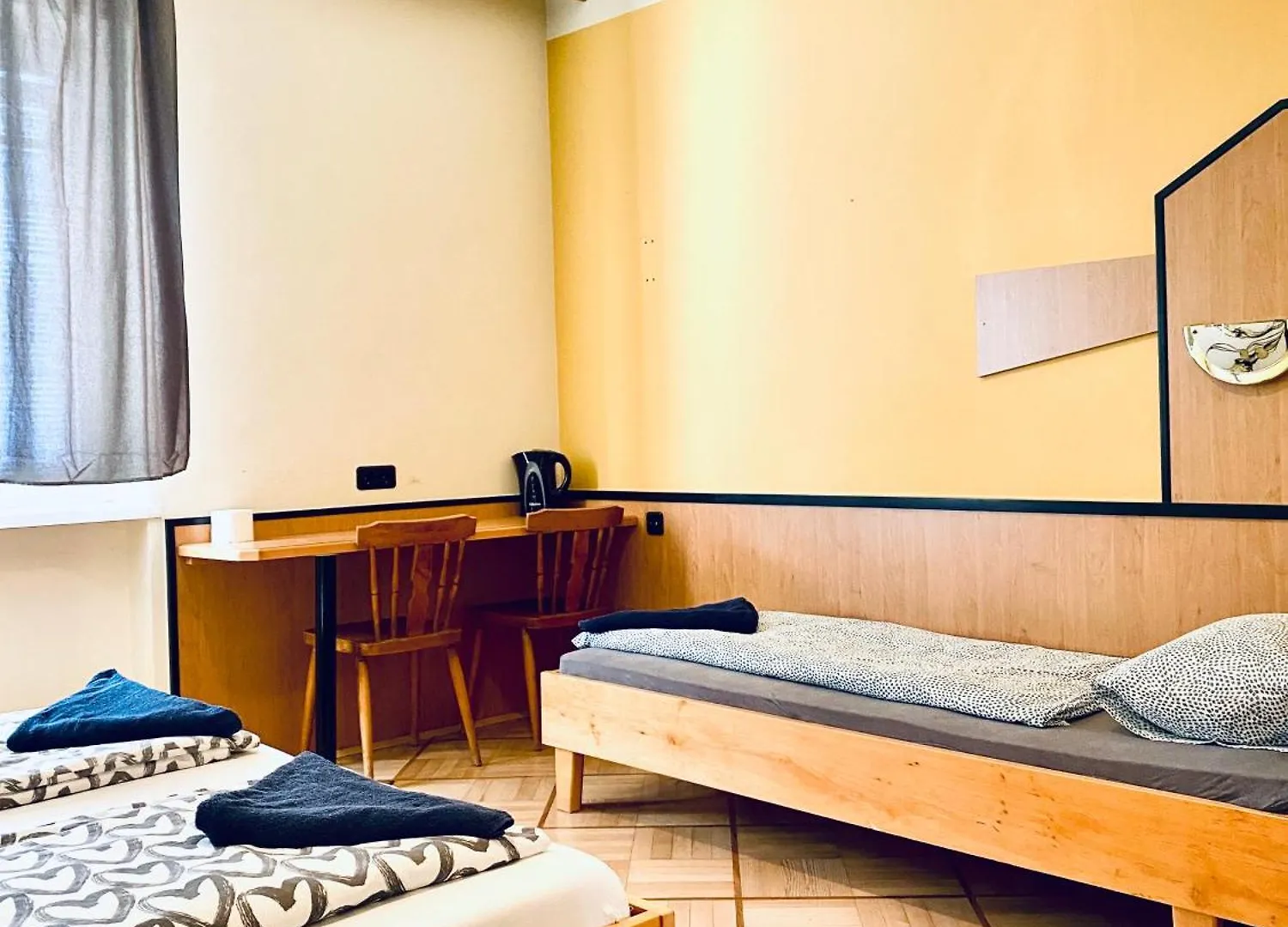 Apartament Affordable Central Rooms, 10-Min To Lugner City Wiedeń Austria