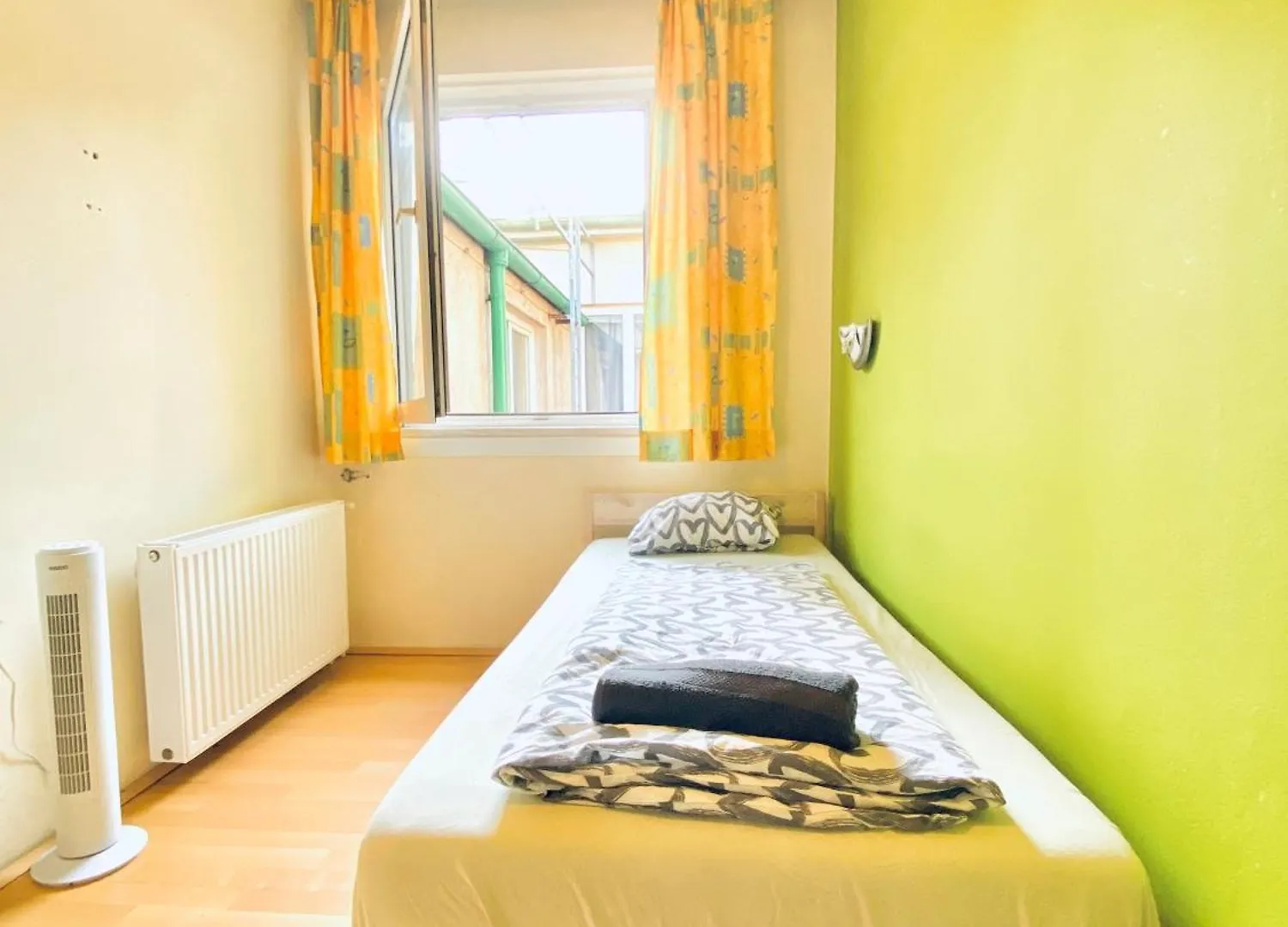 Affordable Central Rooms, 10-Min To Lugner City Wiedeń 0*,