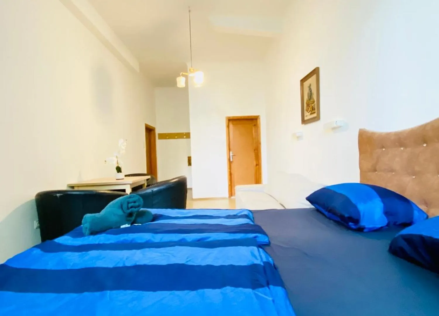 Affordable Central Rooms, 10-Min To Lugner City Wiedeń