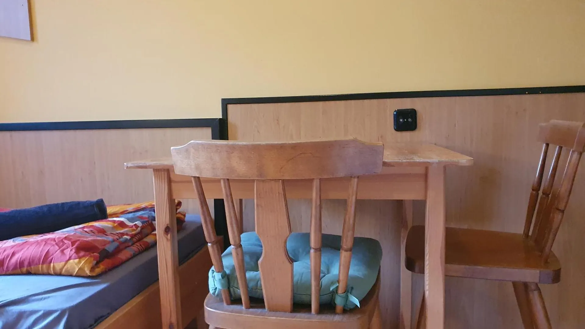 Affordable Central Rooms, 10-Min To Lugner City Wiedeń