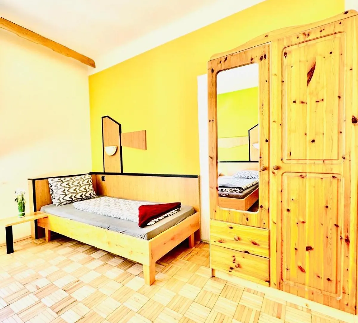 Affordable Central Rooms, 10-Min To Lugner City Wiedeń 0*,  Austria