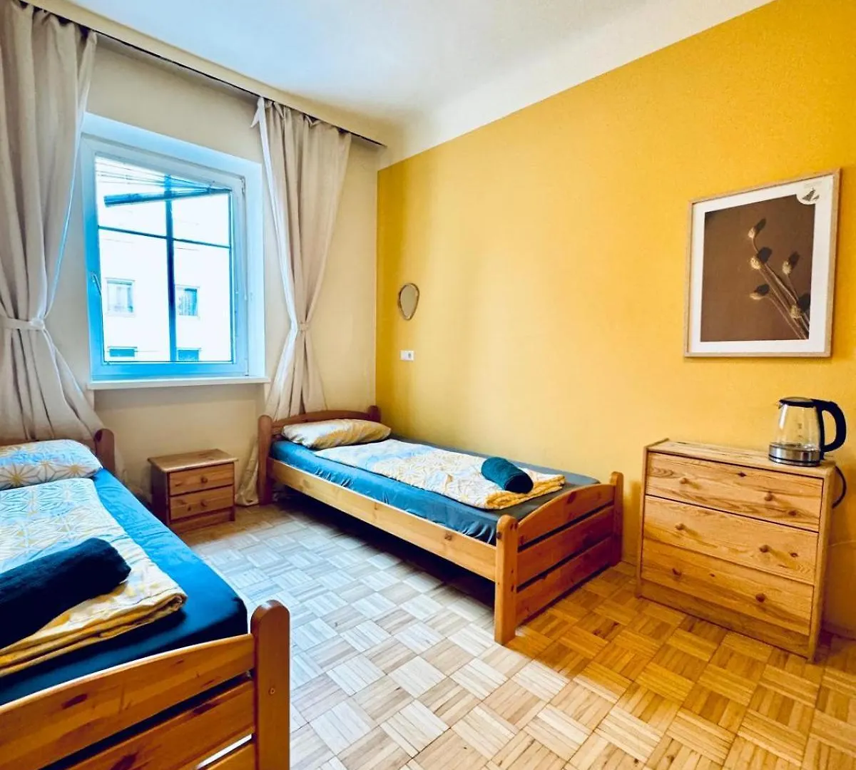 Apartament Affordable Central Rooms, 10-Min To Lugner City Wiedeń