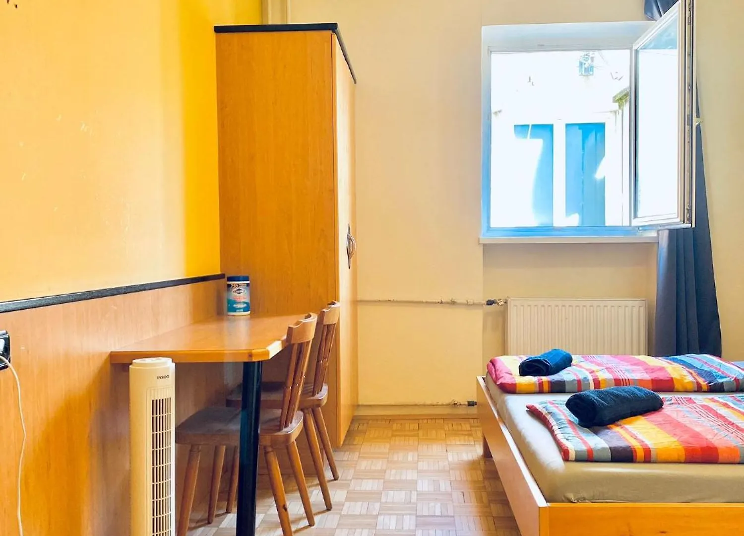 Apartament Affordable Central Rooms, 10-Min To Lugner City Wiedeń