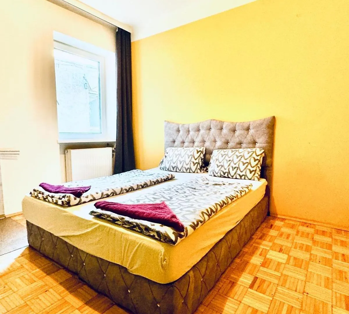 Affordable Central Rooms, 10-Min To Lugner City Wiedeń 0*,